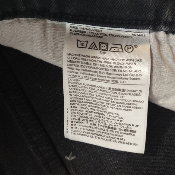 🔴5/$10 Banana Republic black skinny jeans 30/10 - Picture 2 of 6